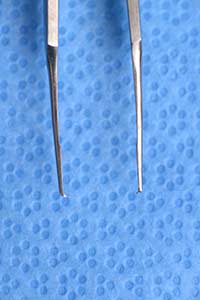 Castroviejo Suturing Forceps 4.25" (in varying sizes; 0.12mm teeth, 0.3 mm teeth, and 0.5mm teeth) with tying platform