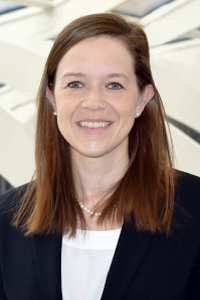 Lindsay De Andreade, MD