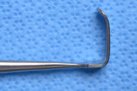 Senn Double Ended 3 Prong Sharp Retractor 6.25"