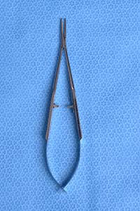 Castroviejo Delicate Straight Needle Holder with Lock 5.625"
